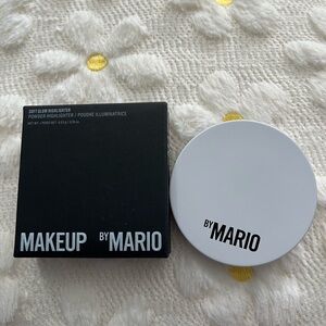 Makeup by Mario Soft Glow Highlighter - Shade Pearl